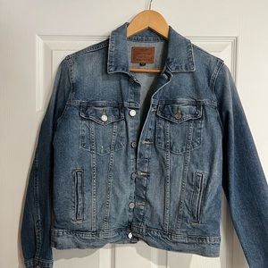 Lucky Brand Jean jacket size L
